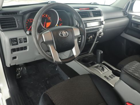 Used 2010 Toyota 4Runner SR5 image 13