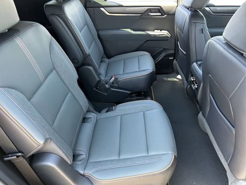 New 2026 GMC Acadia AT4 w/ Super Cruise Package AWD/4WD image 28