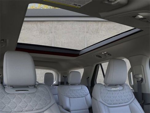 New 2026 Ford Explorer Platinum w/ LUX Leather Package image 22