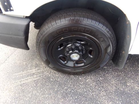Used 2012 Chevrolet Express 3500 w/ School Bus Package RWD image 22