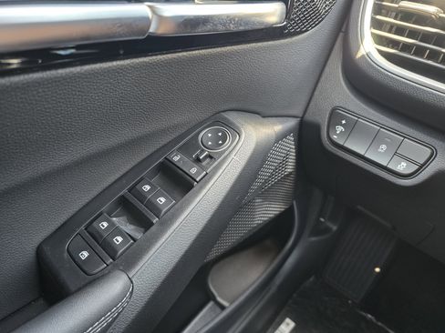 New 2026 Kia Seltos EX FWD image 12
