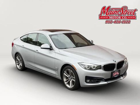 Used 2017 BMW 330i Gran Turismo xDrive AWD/4WD image 1