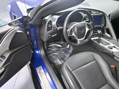 Used 2018 Chevrolet Corvette Grand Sport RWD image 12