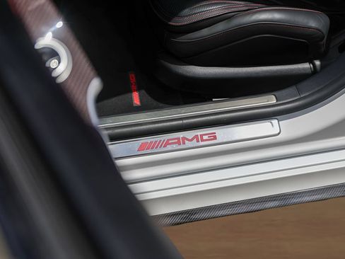 Used 2024 Mercedes-Benz S 63 AMG S image 8
