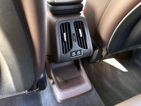 Used 2025 BMW X1 xDrive28i AWD/4WD image 16
