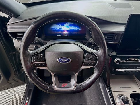 Used 2023 Ford Explorer ST w/ Equipment Group 401A image 17