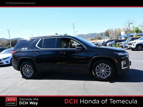 Used 2023 Chevrolet Traverse LT w/ LPO, Cargo Package image 5