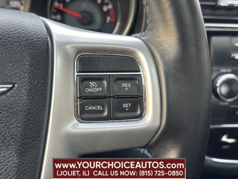 Used 2013 Chrysler 200 Touring w/ S Exterior Appearance Pkg image 29