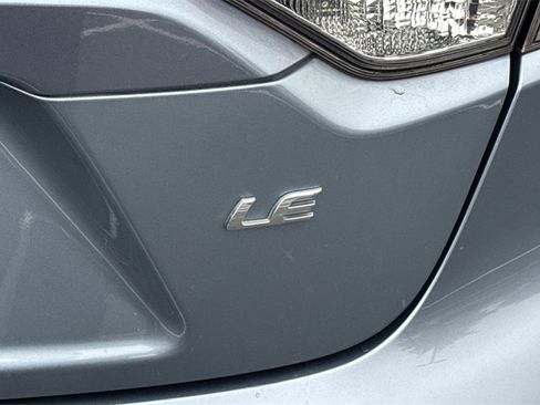 Used 2023 Toyota Corolla LE image 12