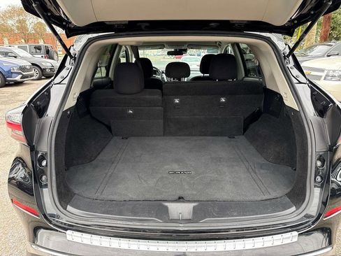 Used 2020 Nissan Murano S w/ Technology Package image 10