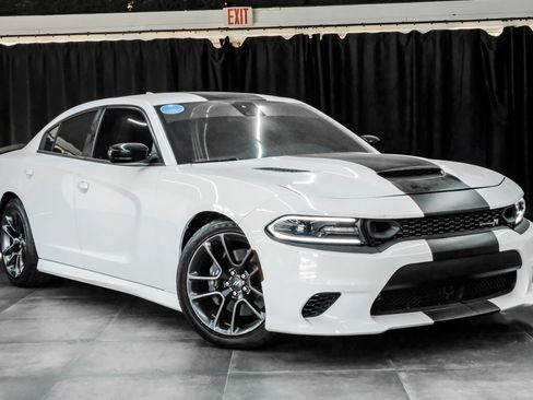 Used 2023 Dodge Charger Scat Pack w/ Technology Group RWD image 6