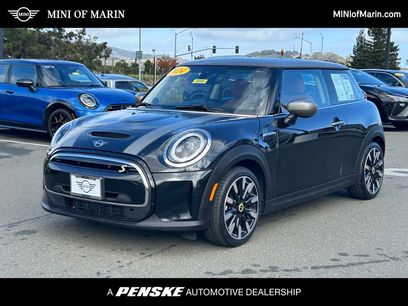 Used 2024 MINI Cooper SE w/ Signature Upholstery Package