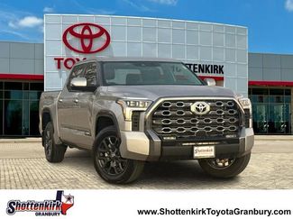 Used 2025 Toyota Tundra Platinum video 1