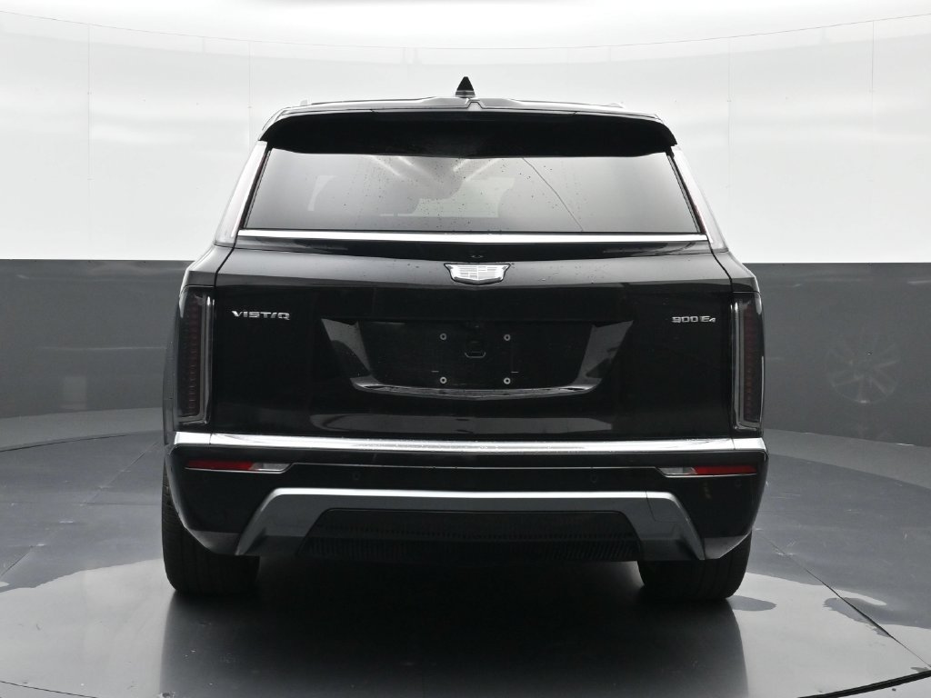 Certified 2026 Cadillac Vistiq Luxury AWD/4WD image 7