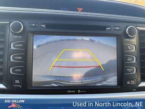 Used 2015 Toyota Highlander Limited Platinum image 17