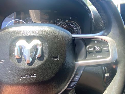 Used 2019 RAM 1500 Big Horn RWD image 26