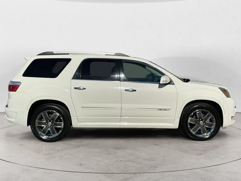 Used 2011 GMC Acadia Denali FWD image 4