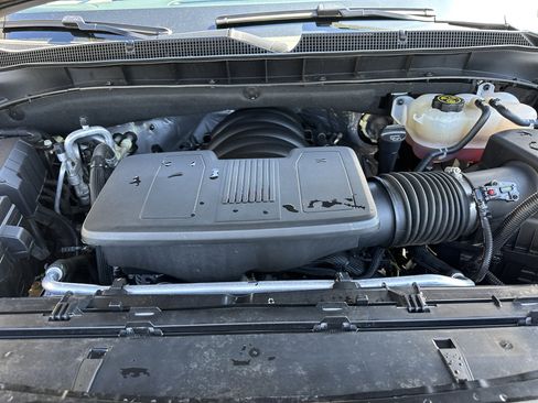 Used 2023 Chevrolet Suburban Premier w/ Max Trailering Package image 9