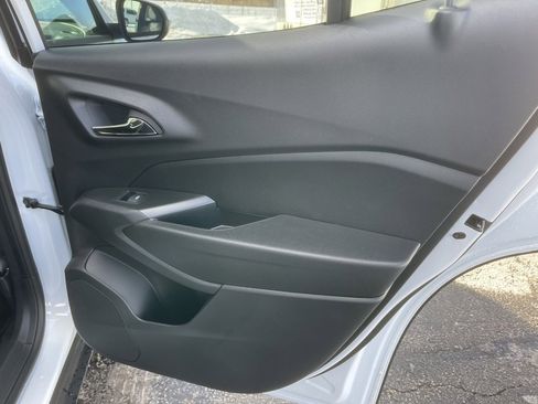 New 2026 Chevrolet Trax LT w/ LT Convenience Package image 25