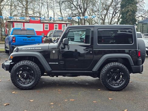 Used 2012 Jeep Wrangler Rubicon w/ Dual Top Group image 28