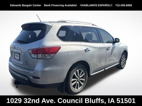 Used 2015 Nissan Pathfinder SV w/ Cargo Package AWD/4WD image 5