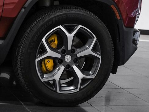 Used 2023 Rivian R1S Adventure AWD/4WD image 45