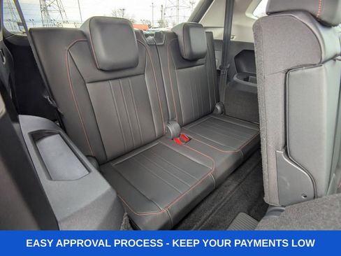 Used 2024 Volkswagen Tiguan Wolfsburg Edition FWD image 18