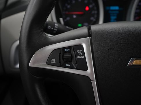 Used 2017 Chevrolet Equinox LT w/ Convenience Package AWD/4WD image 24