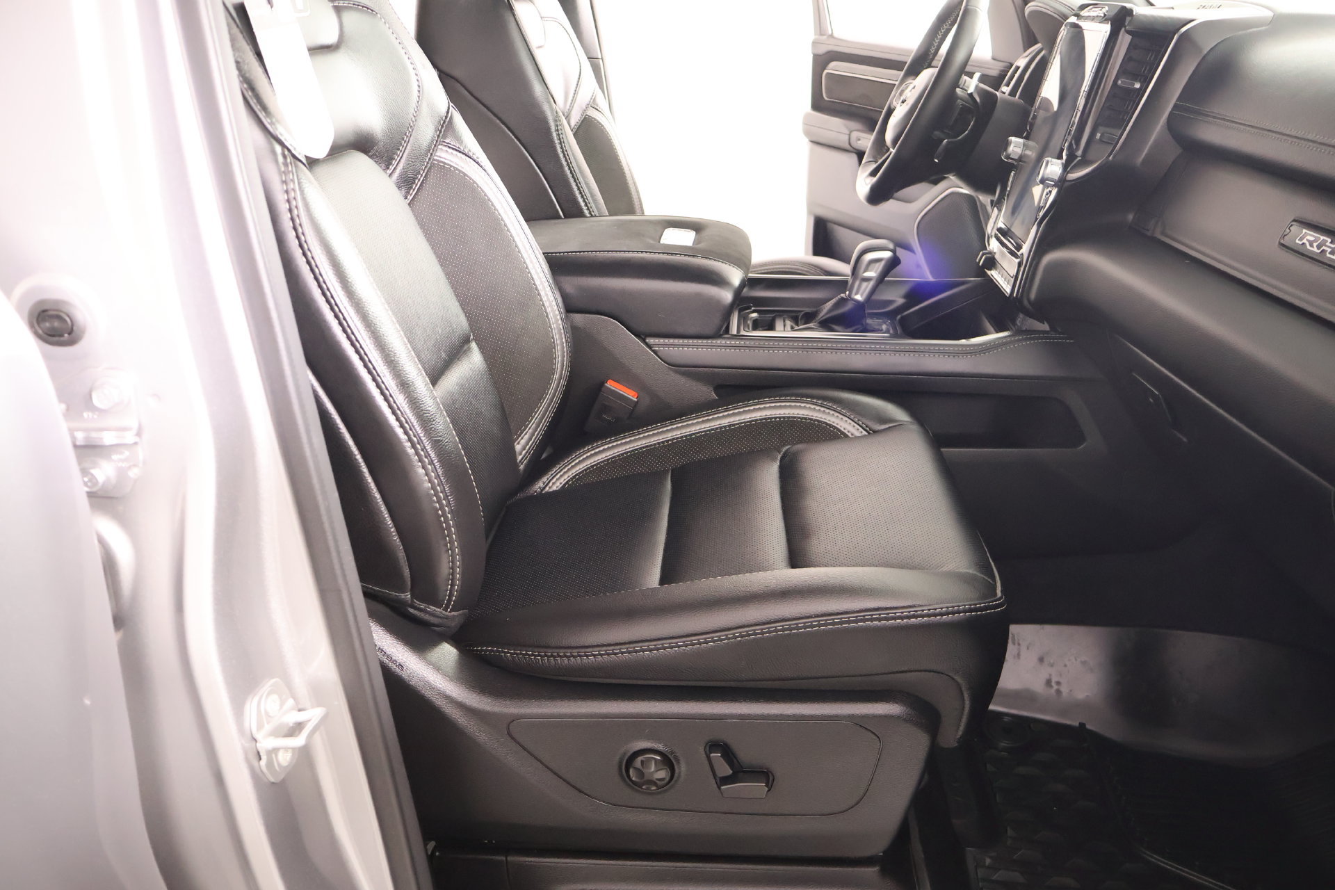 Used 2026 RAM 1500 RHO AWD/4WD image 15