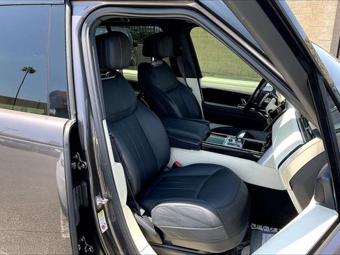Certified 2023 Land Rover Range Rover SE AWD/4WD image 7