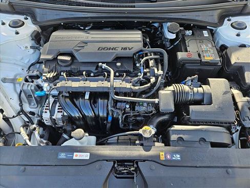 Used 2026 Hyundai Elantra Sport FWD image 21