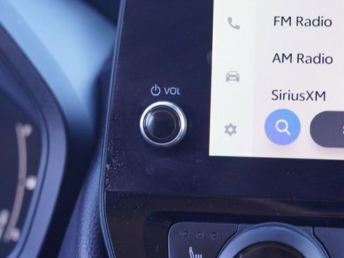 Certified 2024 Toyota Grand Highlander XLE image 22