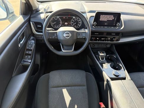 Used 2026 Nissan Rogue SV AWD/4WD image 21