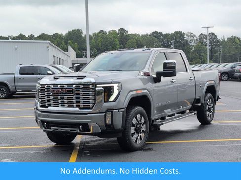 New 2026 GMC Sierra 2500 Denali w/ Denali Reserve Package AWD/4WD image 1