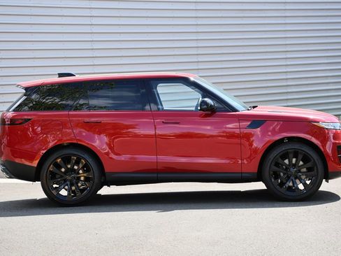 New 2026 Land Rover Range Rover Sport SE AWD/4WD image 5