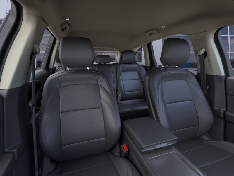 New 2026 Lincoln Nautilus Premier AWD/4WD image 10