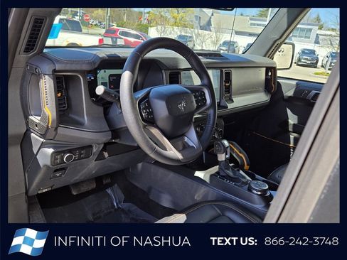 Used 2024 Ford Bronco Badlands AWD/4WD image 4