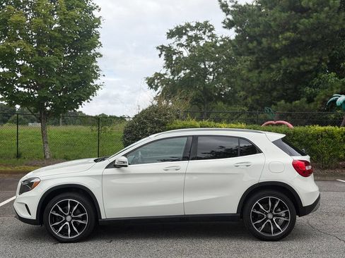 Used 2016 Mercedes-Benz GLA 250 image 2