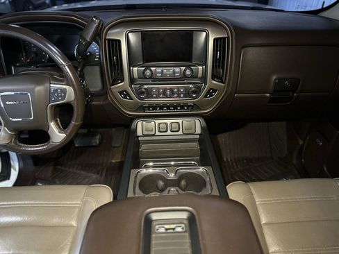 Used 2016 GMC Sierra 2500 Denali w/ Driver Alert Package AWD/4WD image 36