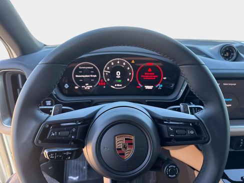 Certified 2026 Porsche Cayenne E-Hybrid image 21