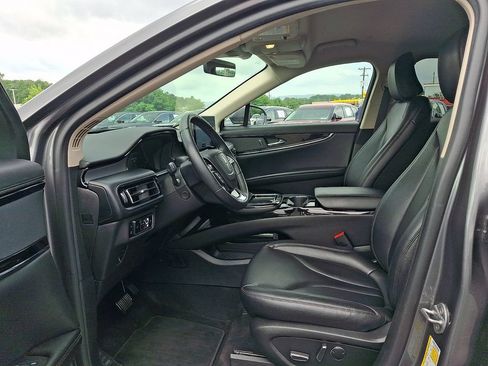 Certified 2023 Lincoln Nautilus AWD w/ Premium Package image 13