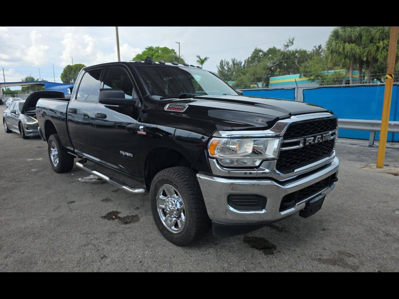 Used 2022 RAM 2500 Tradesman AWD/4WD image 13