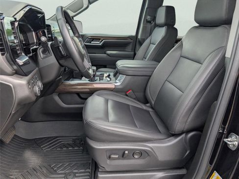 Used 2026 Chevrolet Silverado 1500 LT image 4