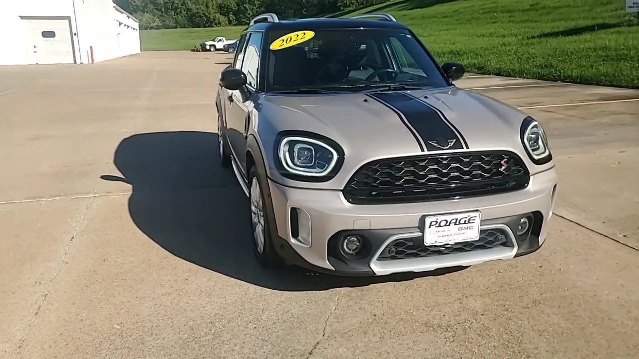 Used 2022 MINI Cooper Countryman S w/ Convenience Package AWD/4WD image 3