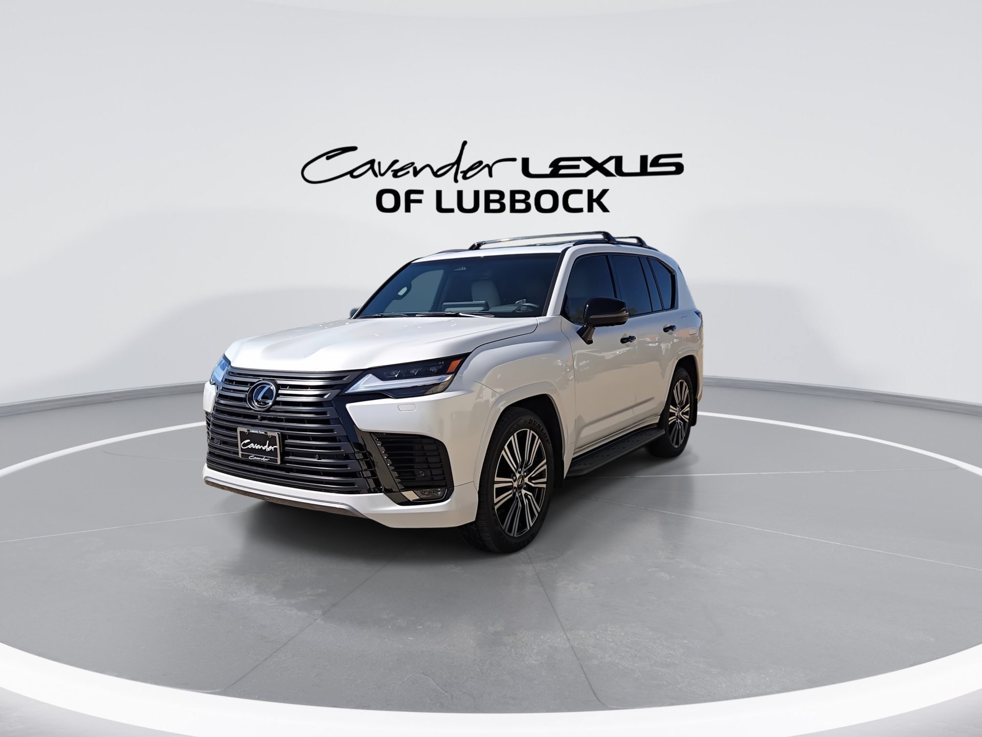Used 2026 Lexus LX 600 4WD w/ Appearance Package image 3