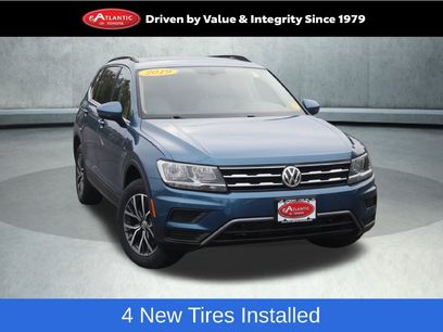 Used 2019 Volkswagen Tiguan SE w/ Panoramic Sunroof Package
