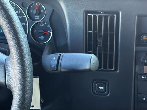 New 2026 GMC Savana 3500 Extended w/ Driver Convenience Package RWD image 21