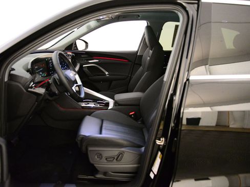 New 2025 Audi Q5 Premium Plus image 23