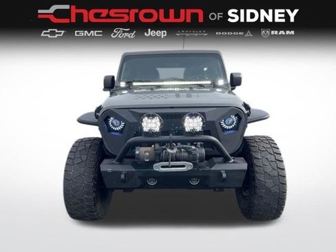Used 2019 Jeep Wrangler Unlimited Sport S AWD/4WD image 2