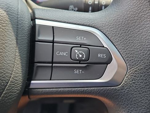 Used 2024 Jeep Compass Sport AWD/4WD image 14